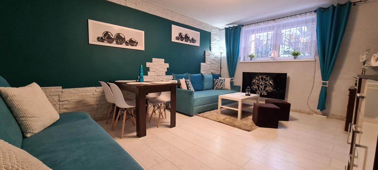 Quiet Basement Apartment Poznan Exterior photo